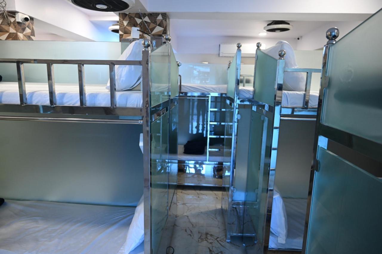 Sagar Dormitory Andheri - Nearest To Andheri Railway Station West 뭄바이 외부 사진